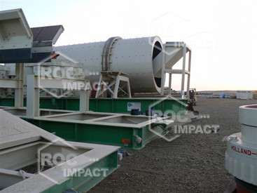 Installation station concassage à la mine d'or en Algérie