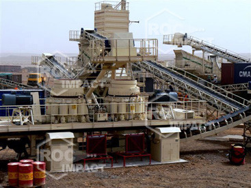 Installation station concassage à la mine d'or en Algérie