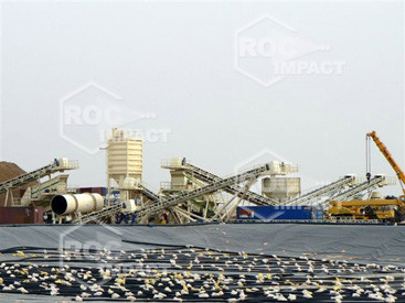 Installation station concassage à la mine d'or en Algérie