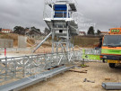 MONTAGE EN COURS D’UNE STATION COMPLETE DE CONCASSAGE  EN FRANCE AU PEAGE DU ROUSSILLON (38)