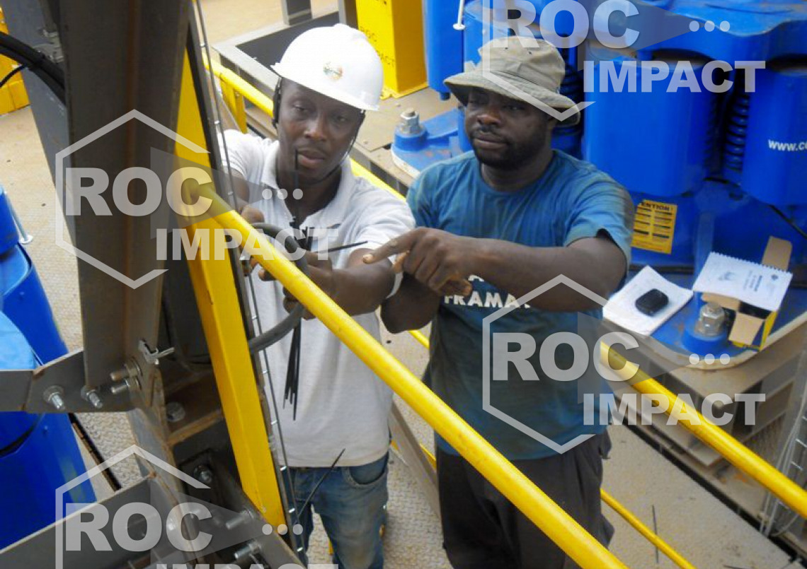 Installation complet mobile de concassage et criblage 200 t/h  (destination Togo)