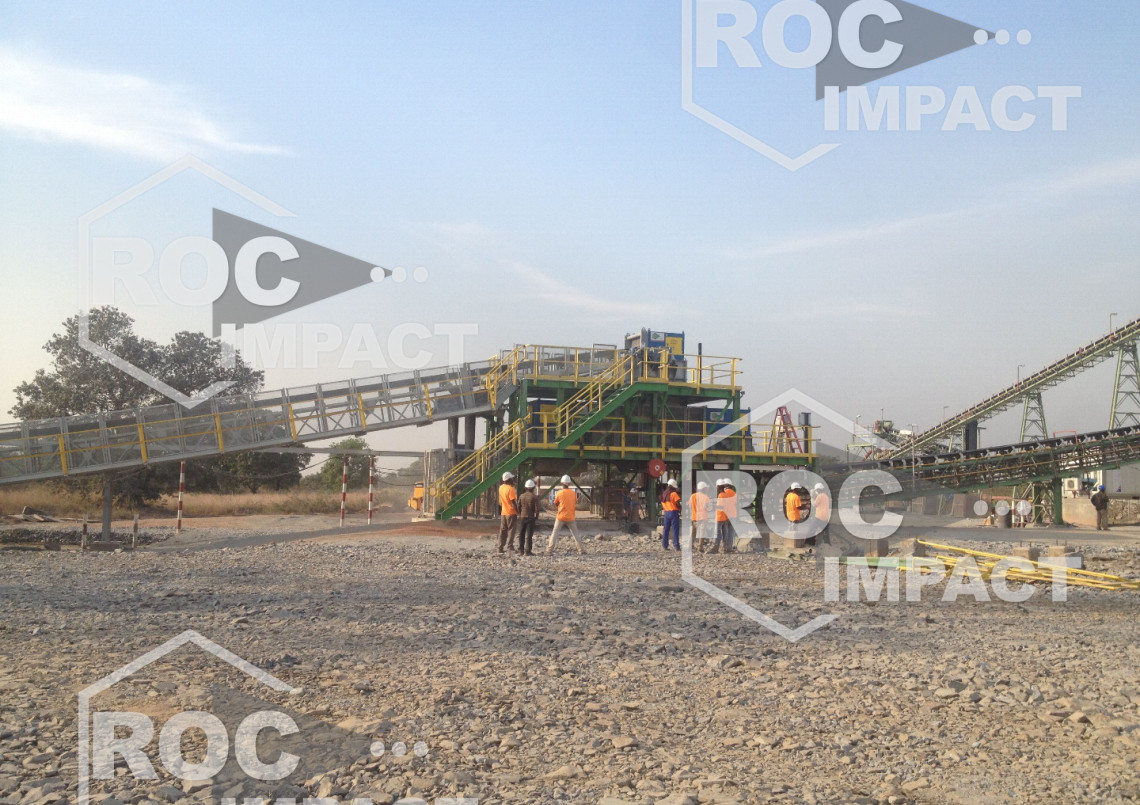 Convoyeur MINING ROC BELT SYSTEME pour une Mine au Mali