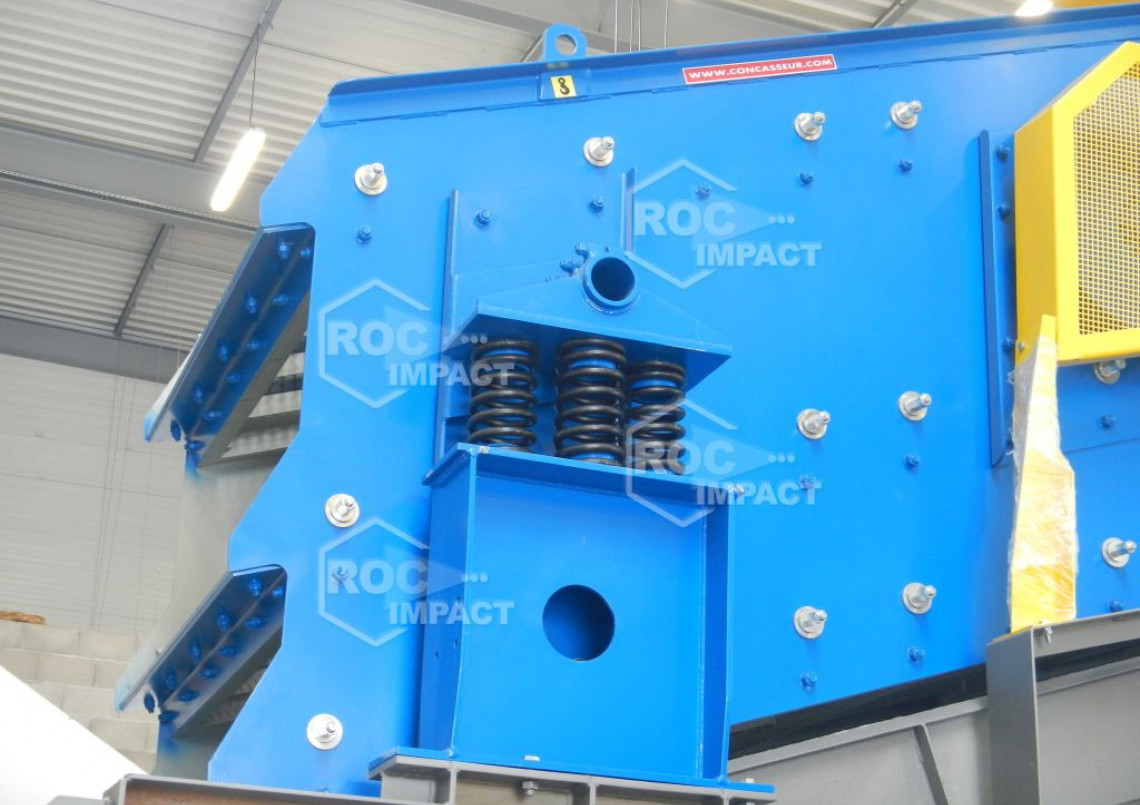 Unite de concassage Mobile production 200 t/h de 0/25 mm (destination RUSSIE)