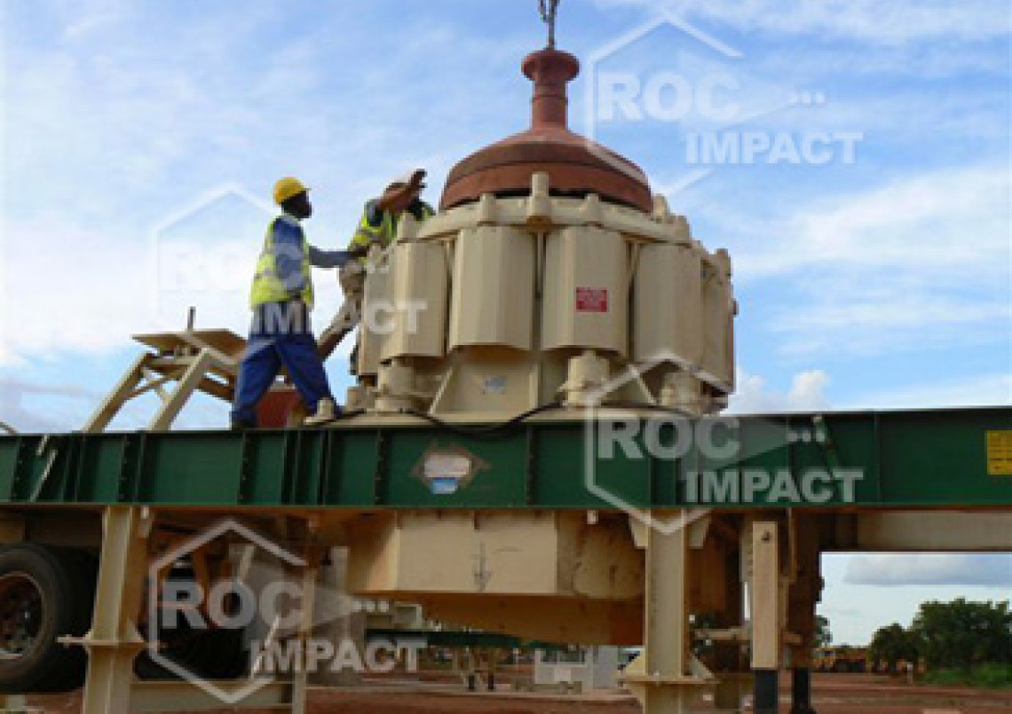 Installation concasseur - Mine d'or au Burkina Faso SEMAFO MANA GOLD MINING