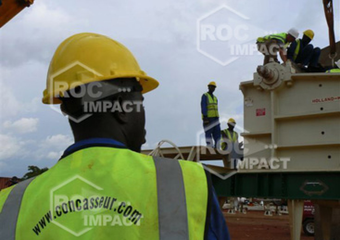 Installation concasseur - Mine d'or au Burkina Faso SEMAFO MANA GOLD MINING