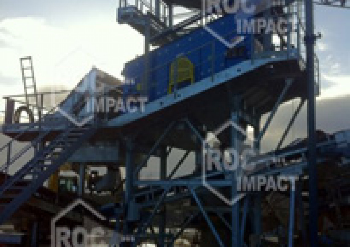 Installation de criblage et convoyeur en France (Loire)